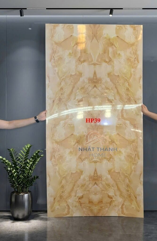 Tấm PVC vân đá Onyx vàng kem HP39