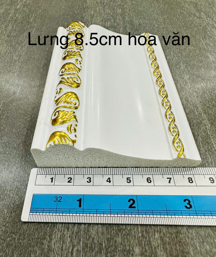 Phào chỉ nhựa PS trắng hoa văn vàng 8.5 cm — Nhật Thành Home