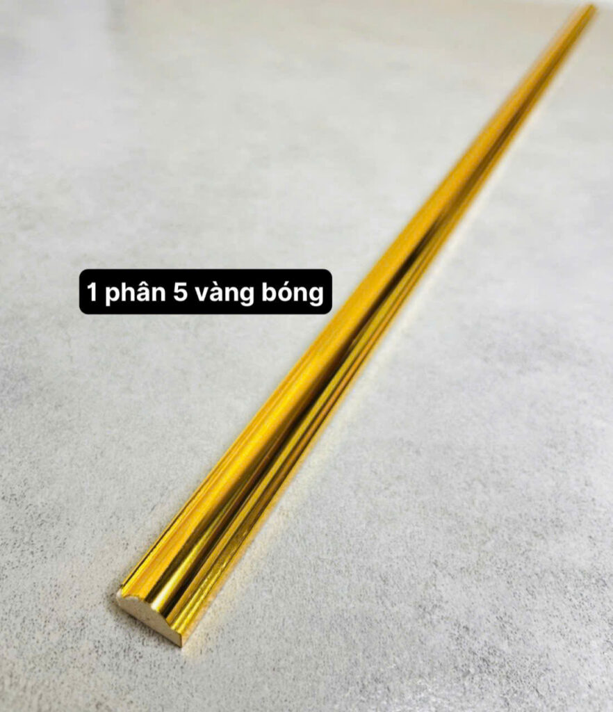 Phào chỉ nhựa PS vàng bóng 1.5 cm — Nhật Thành Home